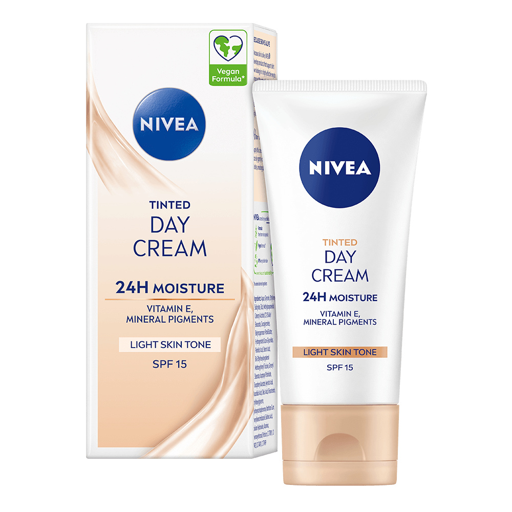 Nivea Tinted Day Cream Light SPF 15