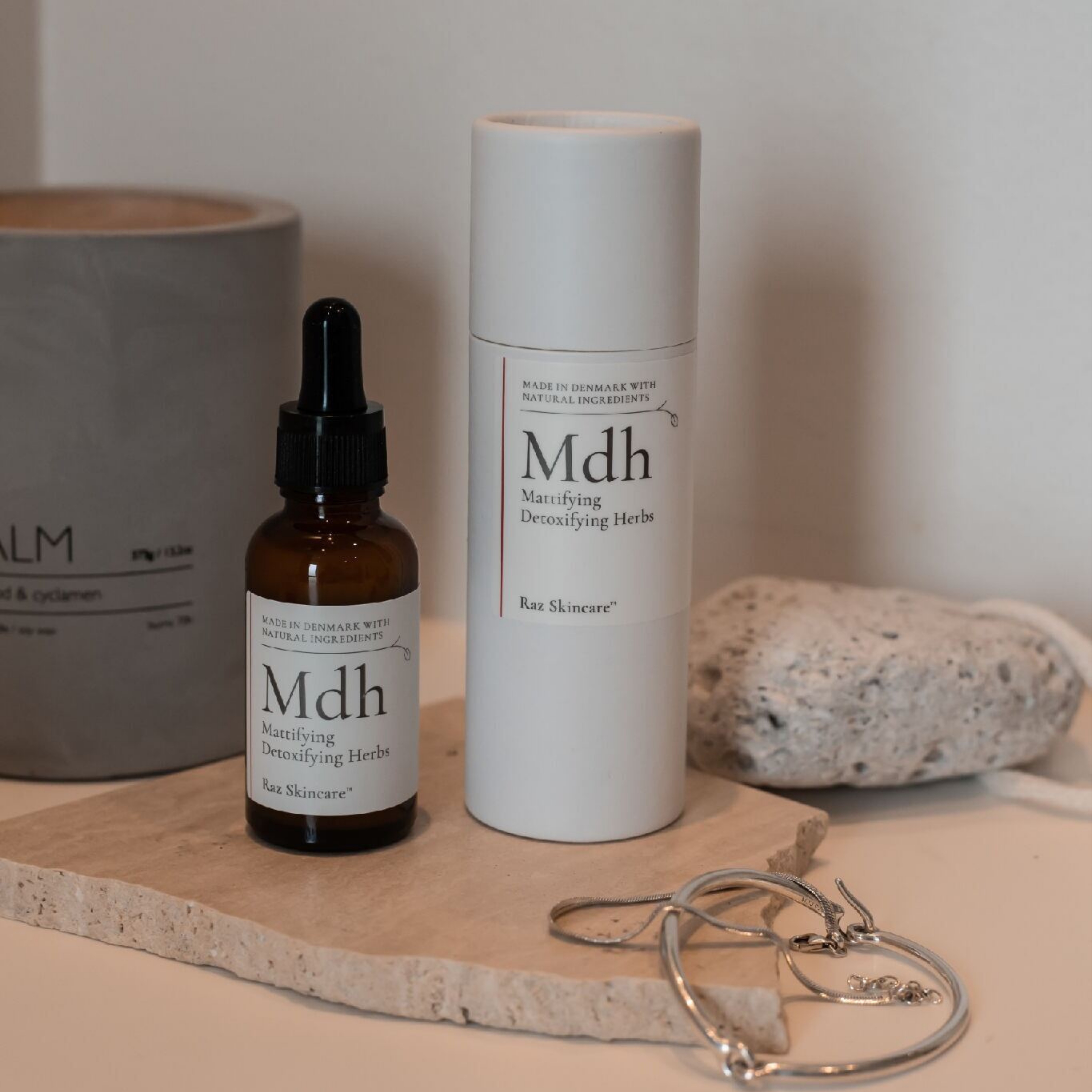 Raz Skincare MdH Serum