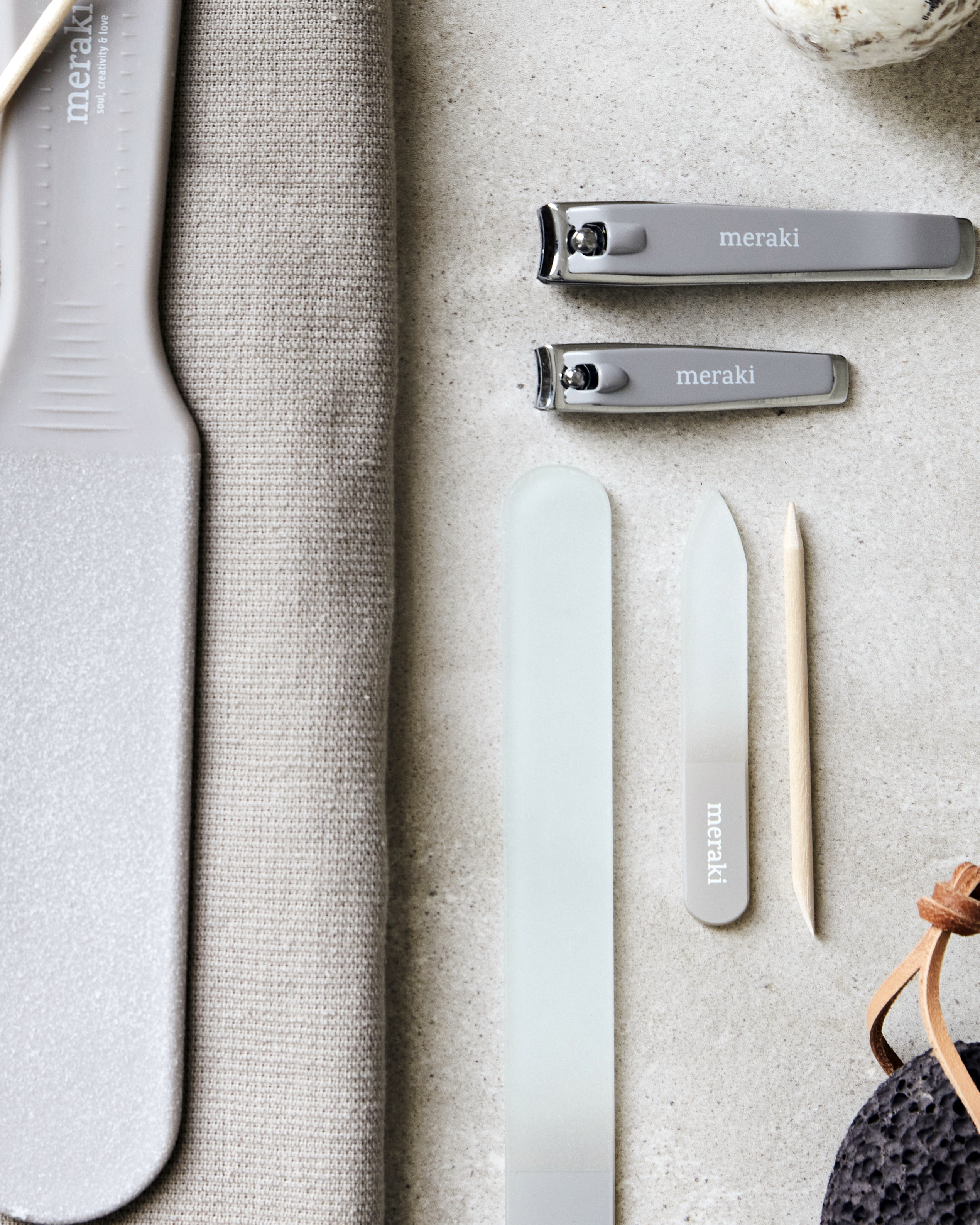 Meraki Nail Kit (Cuticle Push, Nail File, Small Clipper & Large Clipper)