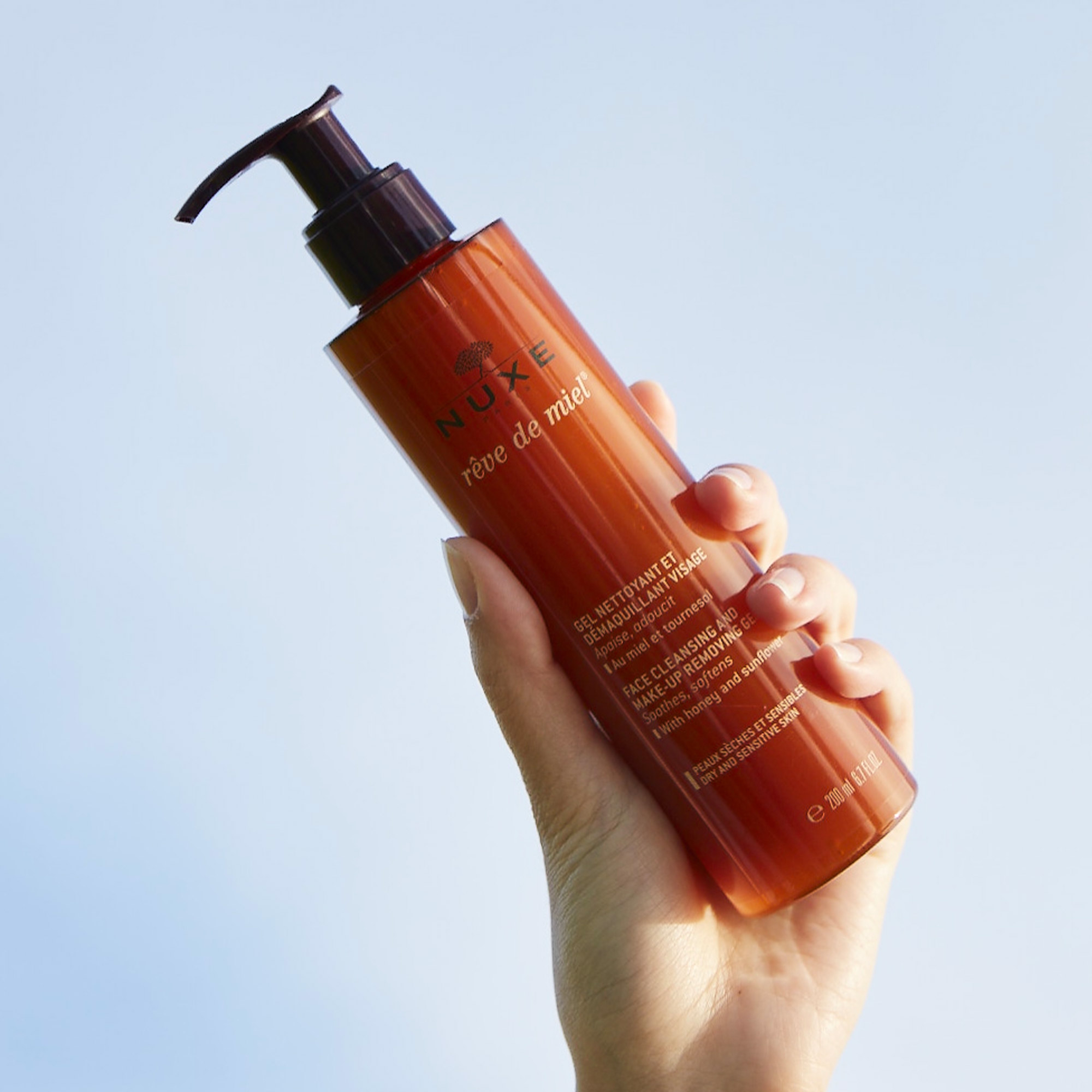 NUXE FACE CLEANSING AND MAKE-UP REMOVING GEL