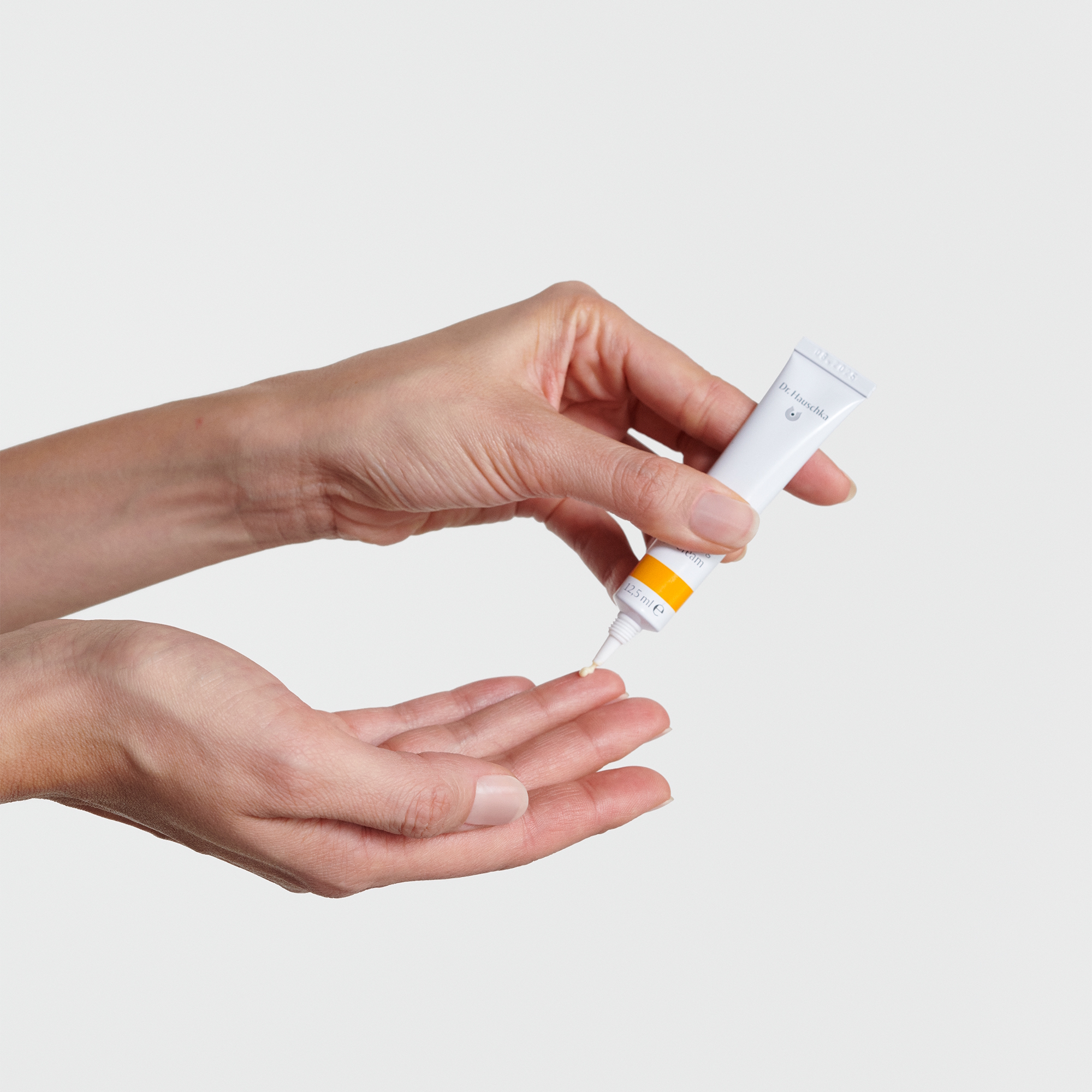 Dr. Hauschka Daily Hydrating Eye Cream