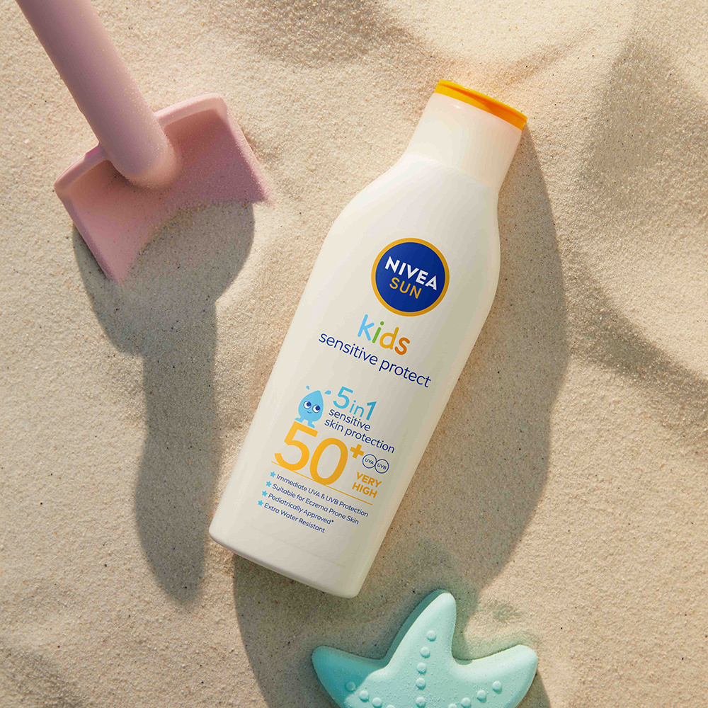 NIVEA Kids Sensitive Protect & Play Sun Lotion SPF 50+