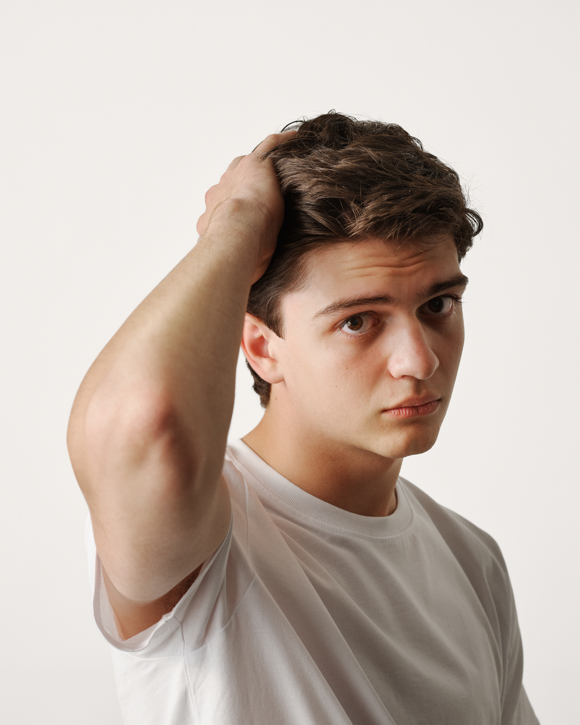 Purely Professional Hair Spray 1